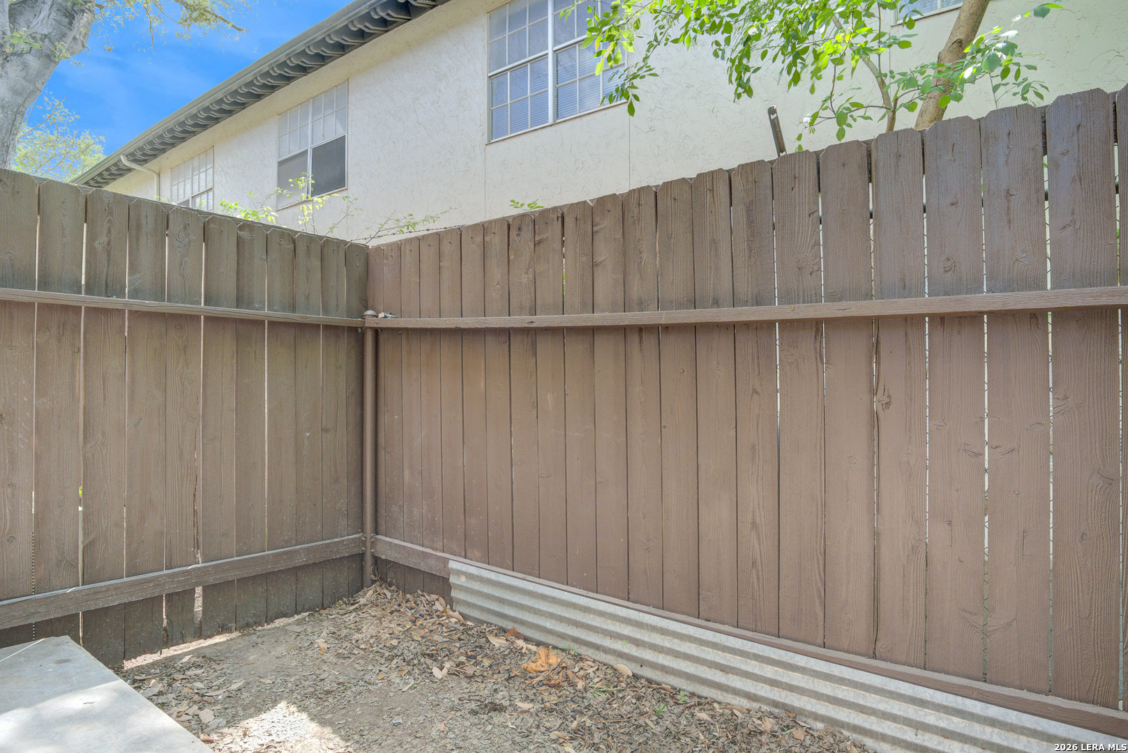 8702 Village San Antonio TX 78217