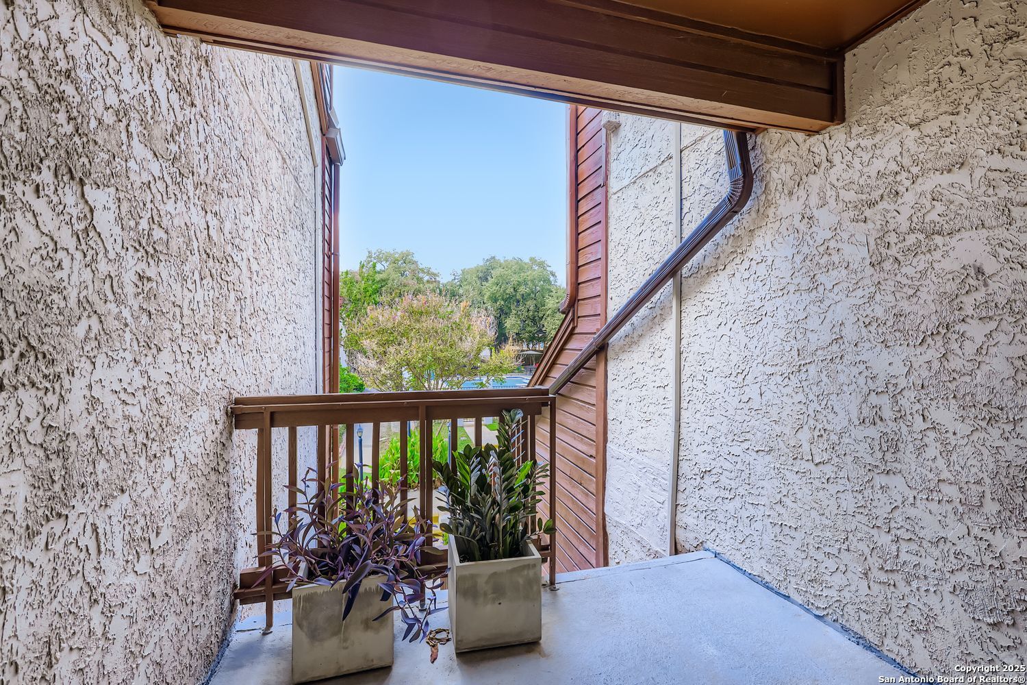 10527 Perrin Beitel San Antonio TX 78217