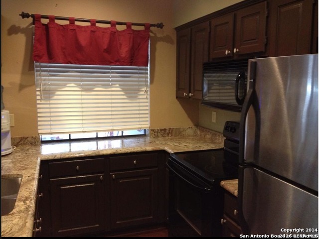 51 Chapel Hill Circle San Antonio TX 78240