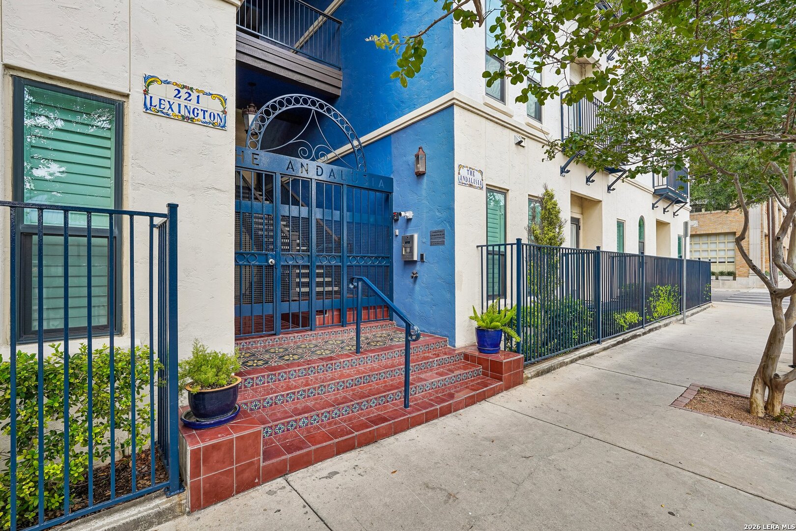 221 Lexington Avenue San Antonio TX 78215