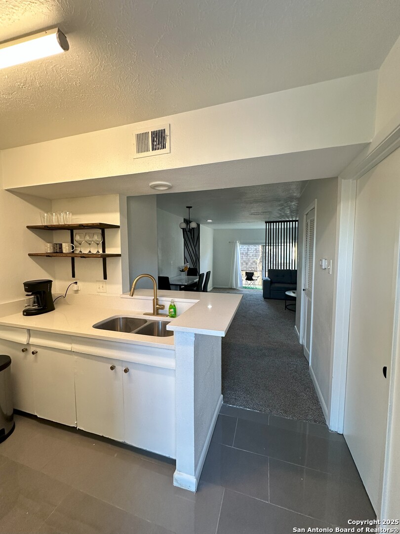 170 De Chantle San Antonio TX 78201