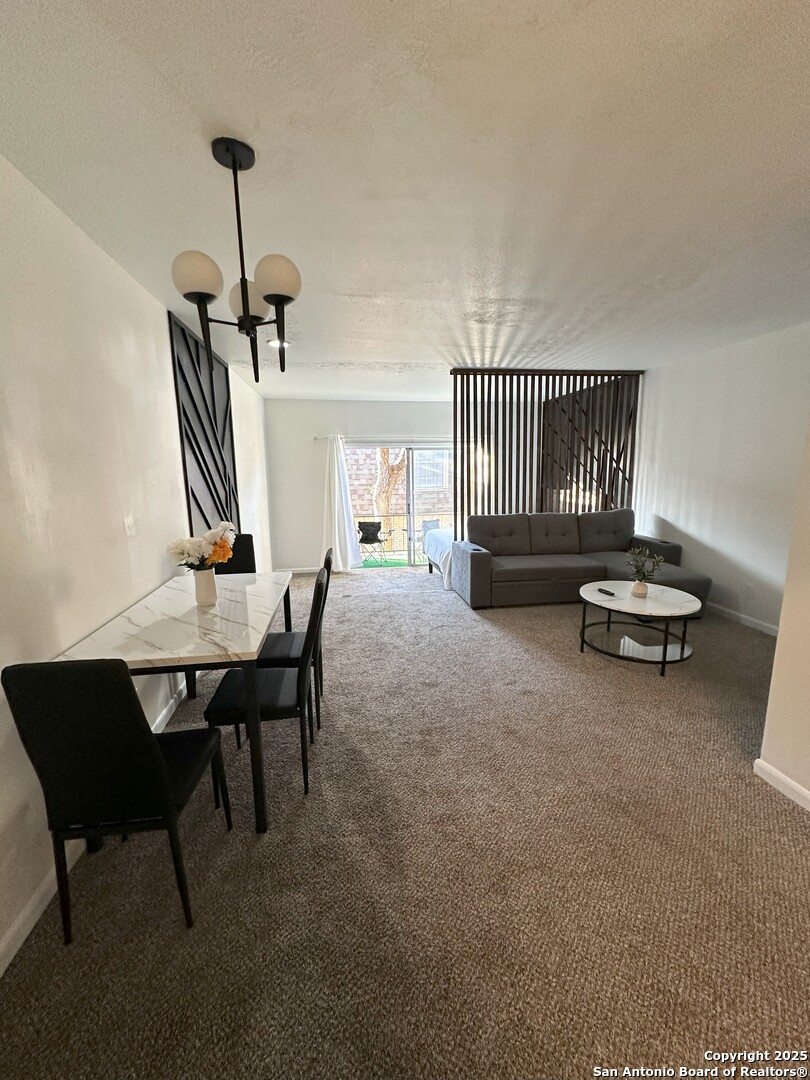 170 De Chantle San Antonio TX 78201