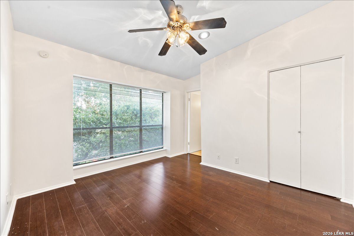 8642 Fredericksburg Road San Antonio TX 78240