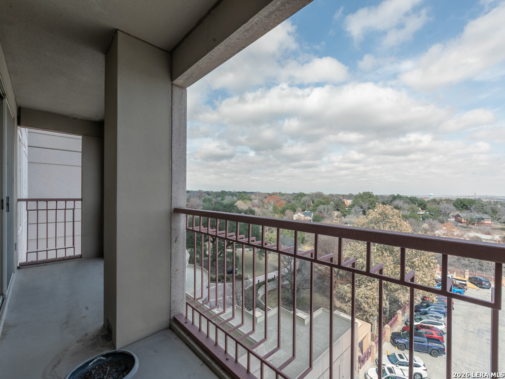 1 Towers Park Lane San Antonio TX 78209