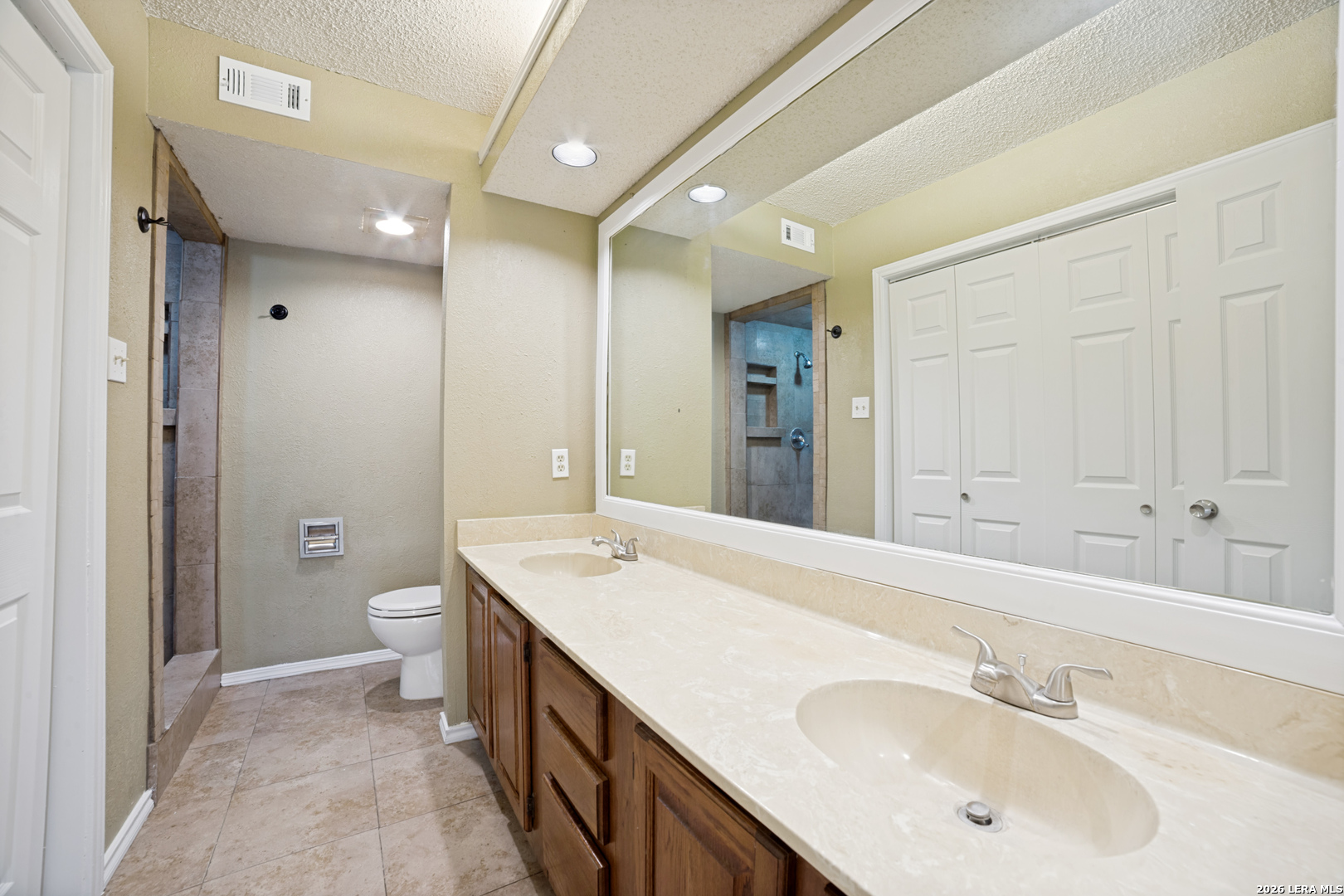 8633 Datapoint Drive San Antonio TX 78229