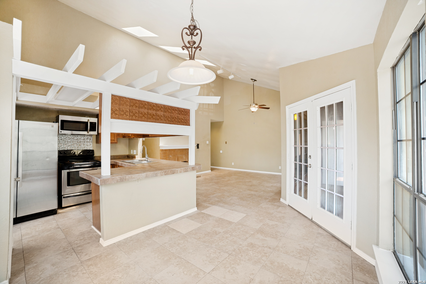 8633 Datapoint Drive San Antonio TX 78229
