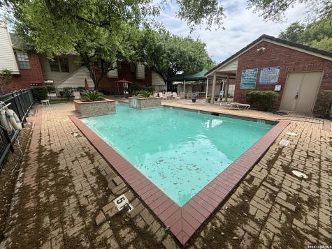 2211 Kirkwood Houston TX 77077