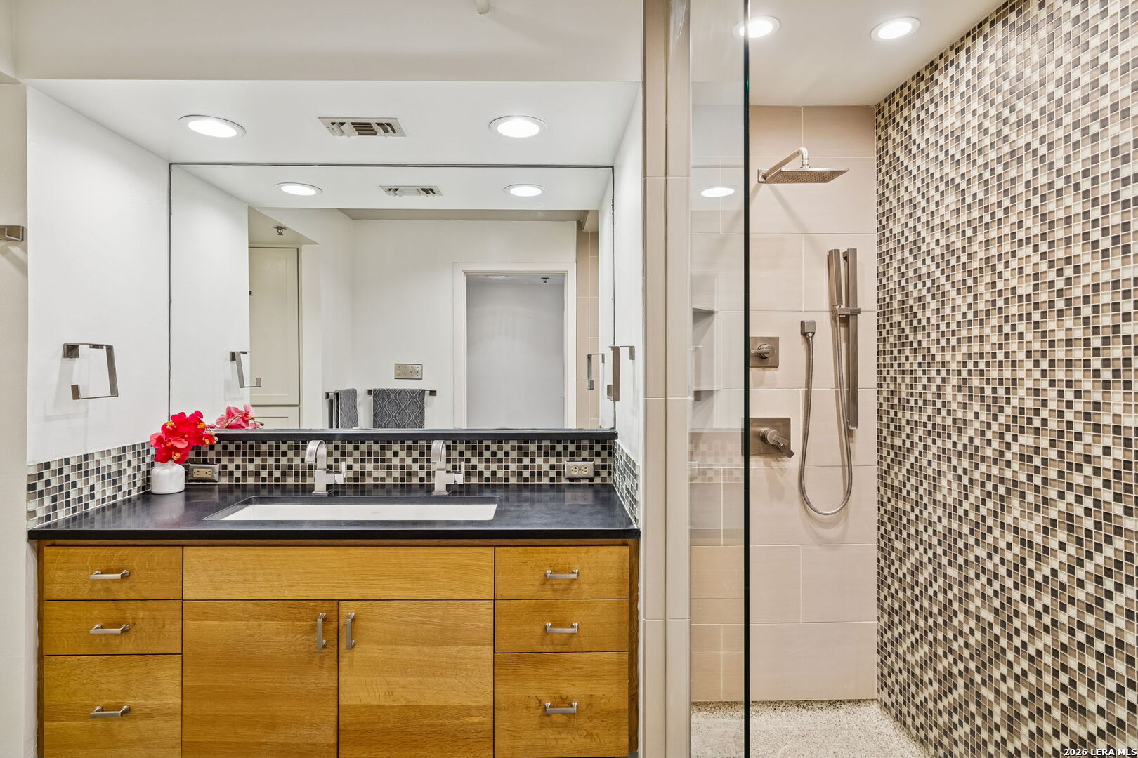 212 Madison San Antonio TX 78204