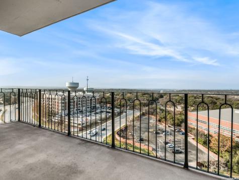 700 E Hildebrand Avenue San Antonio TX 78212