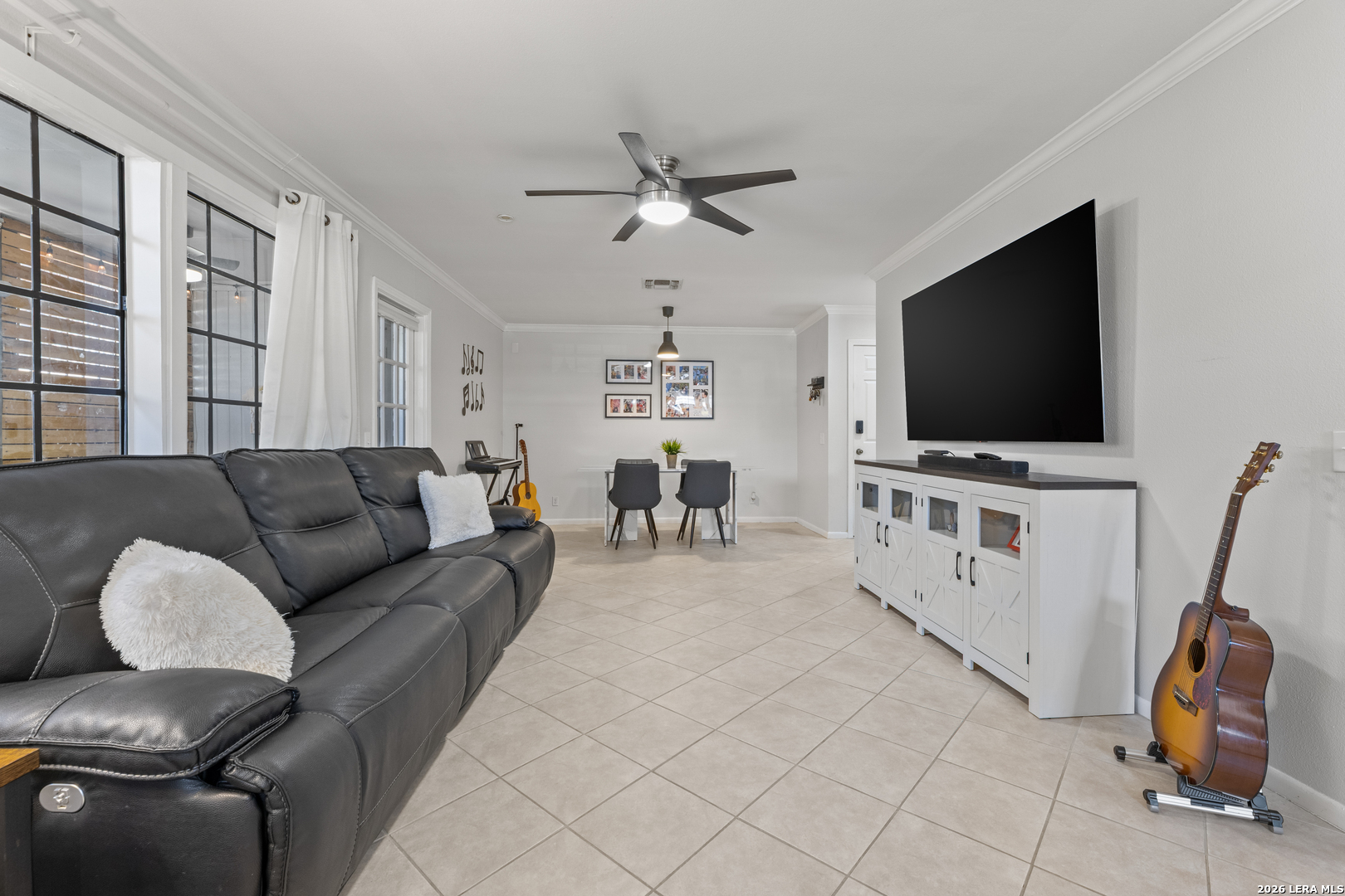 165 W Rampart Drive San Antonio TX 78216
