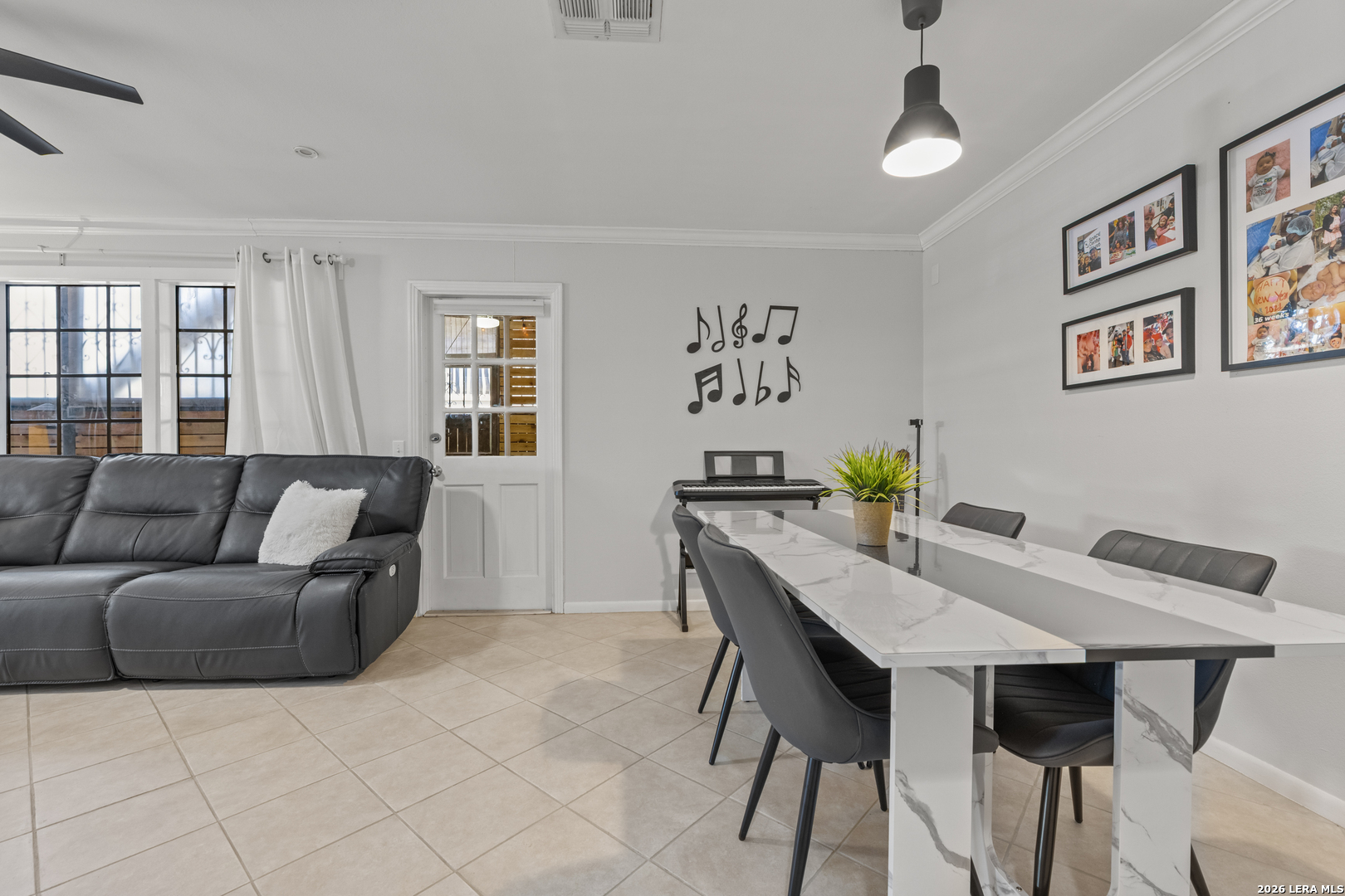 165 W Rampart Drive San Antonio TX 78216