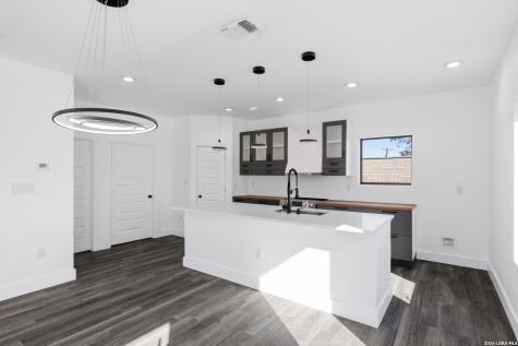 1512 Wyoming San Antonio TX 78203
