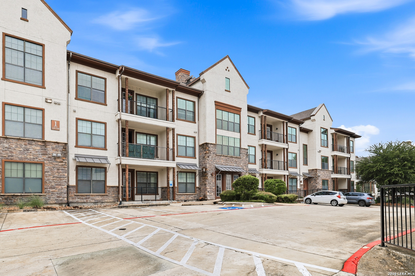 7342 Oak Manor San Antonio TX 78229