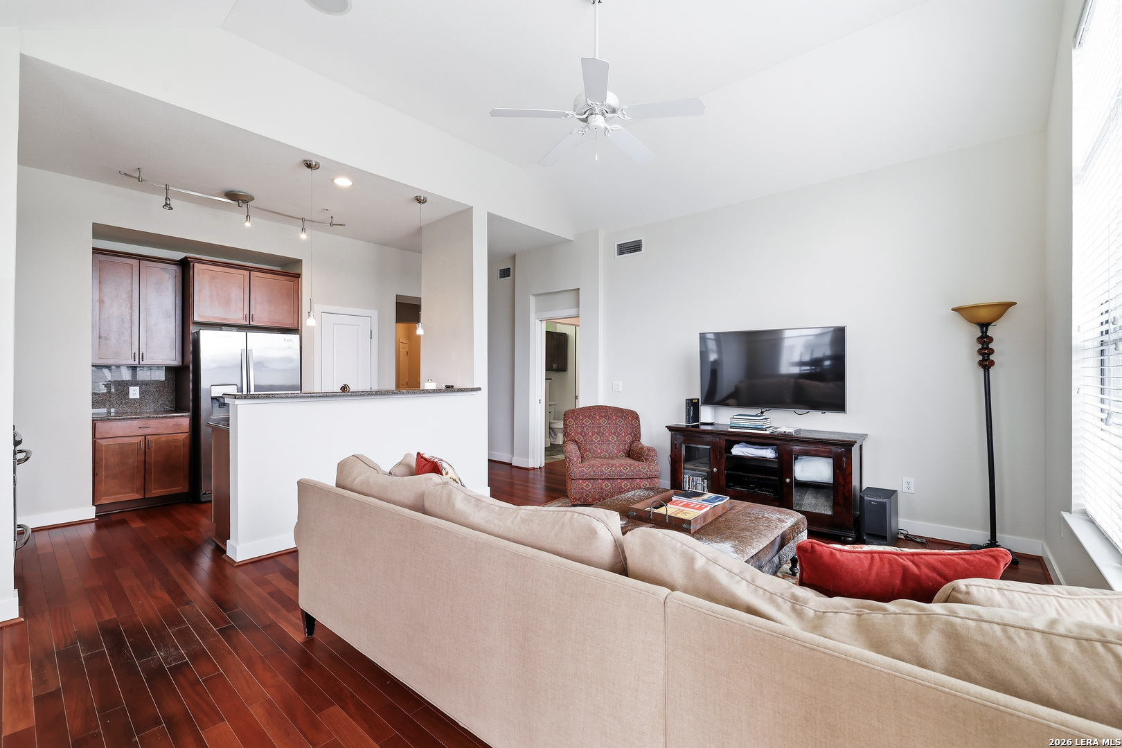 7342 Oak Manor San Antonio TX 78229