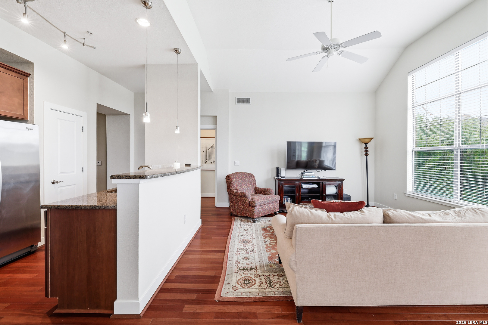 7342 Oak Manor San Antonio TX 78229