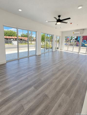 2619 S Flores Street San Antonio TX 78204