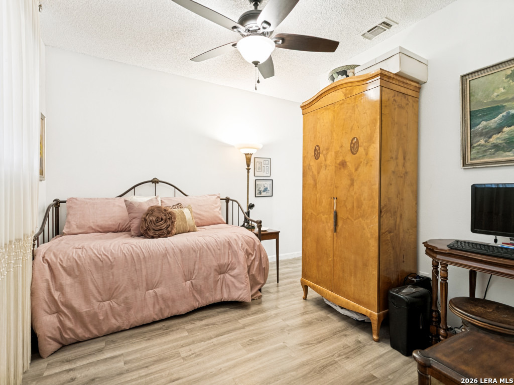 11843 Braesview San Antonio TX 78213