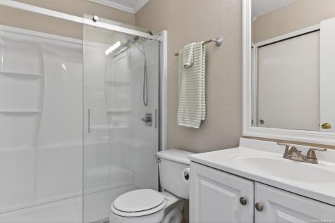 10254 Dover Ridge San Antonio TX 78250