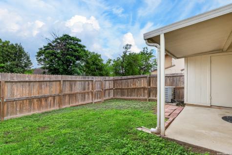 10254 Dover Ridge San Antonio TX 78250