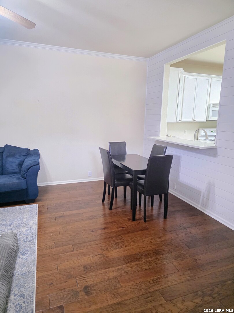 2606 Grayson San Antonio TX 78232
