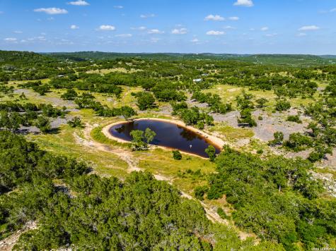 401 Pr 2410 Hondo TX 78861