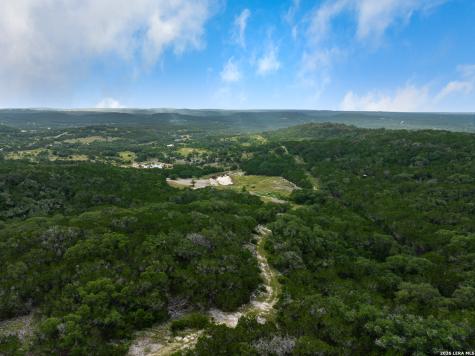 401 Pr 2410 Hondo TX 78861