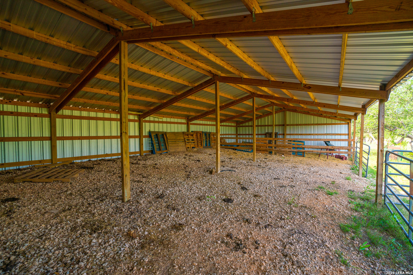 401 Pr 2410 Hondo TX 78861