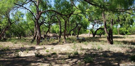 31 Fm 1664 Quemado TX 78877