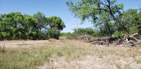 31 Fm 1664 Quemado TX 78877