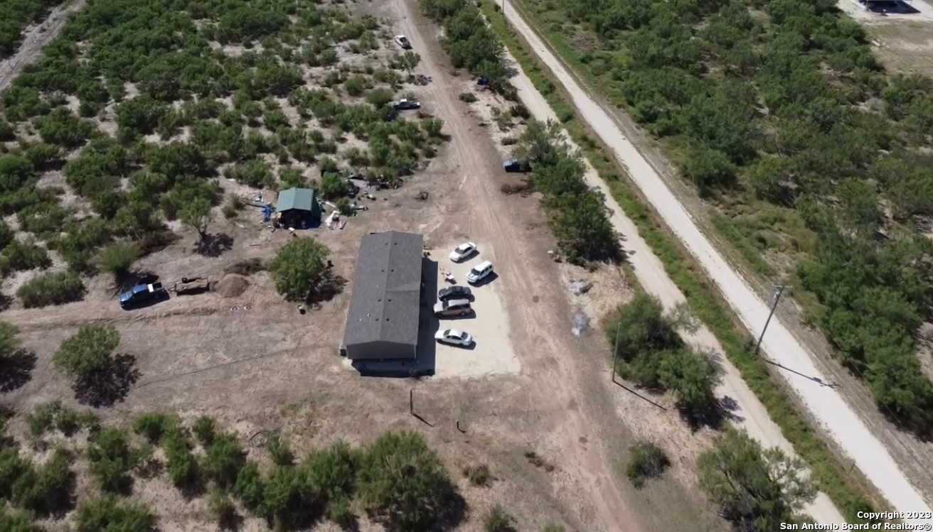 5581 Fm 1986 La Pryor TX 78872