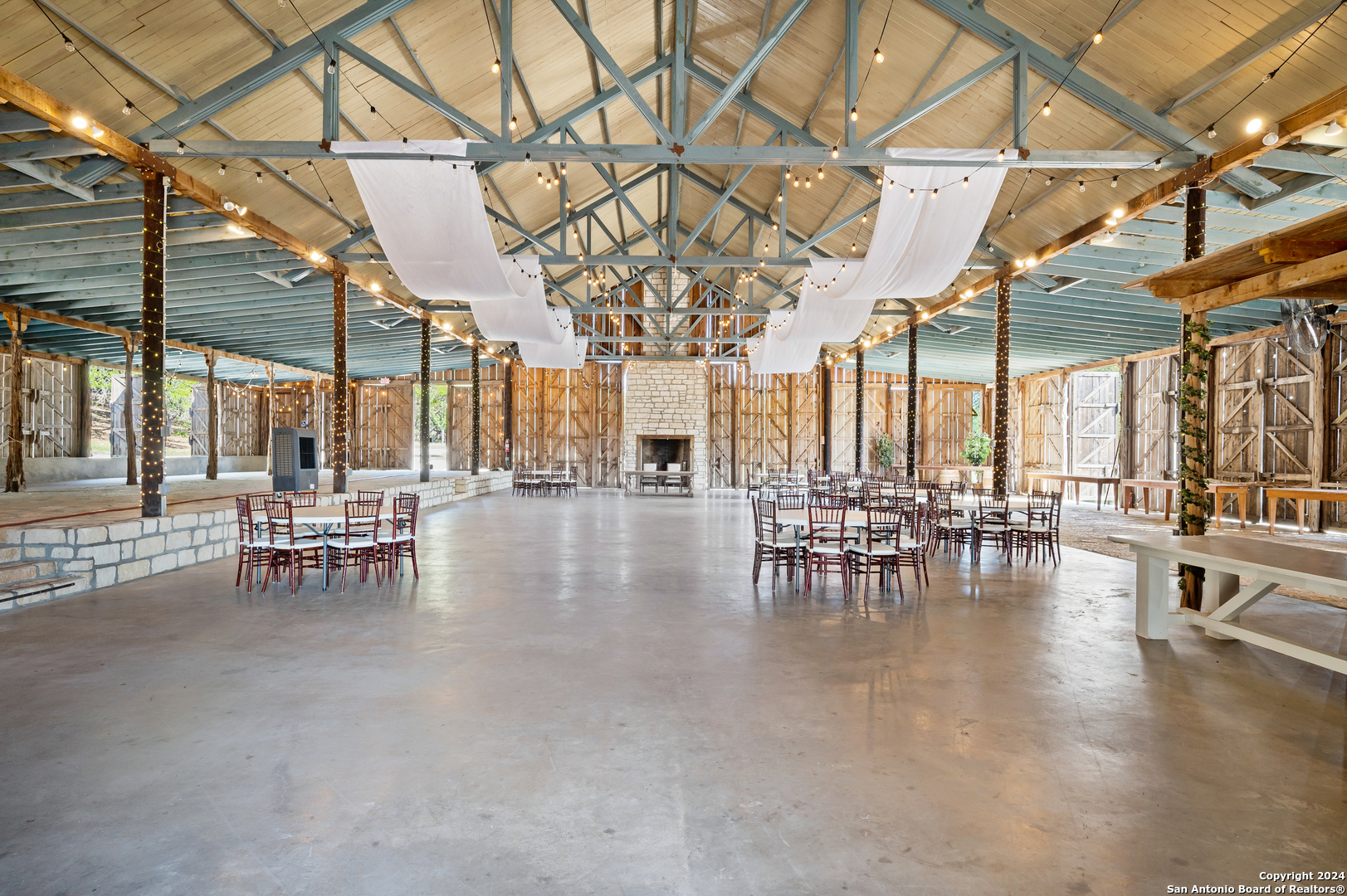 103 Waring Welfare Boerne TX 78006