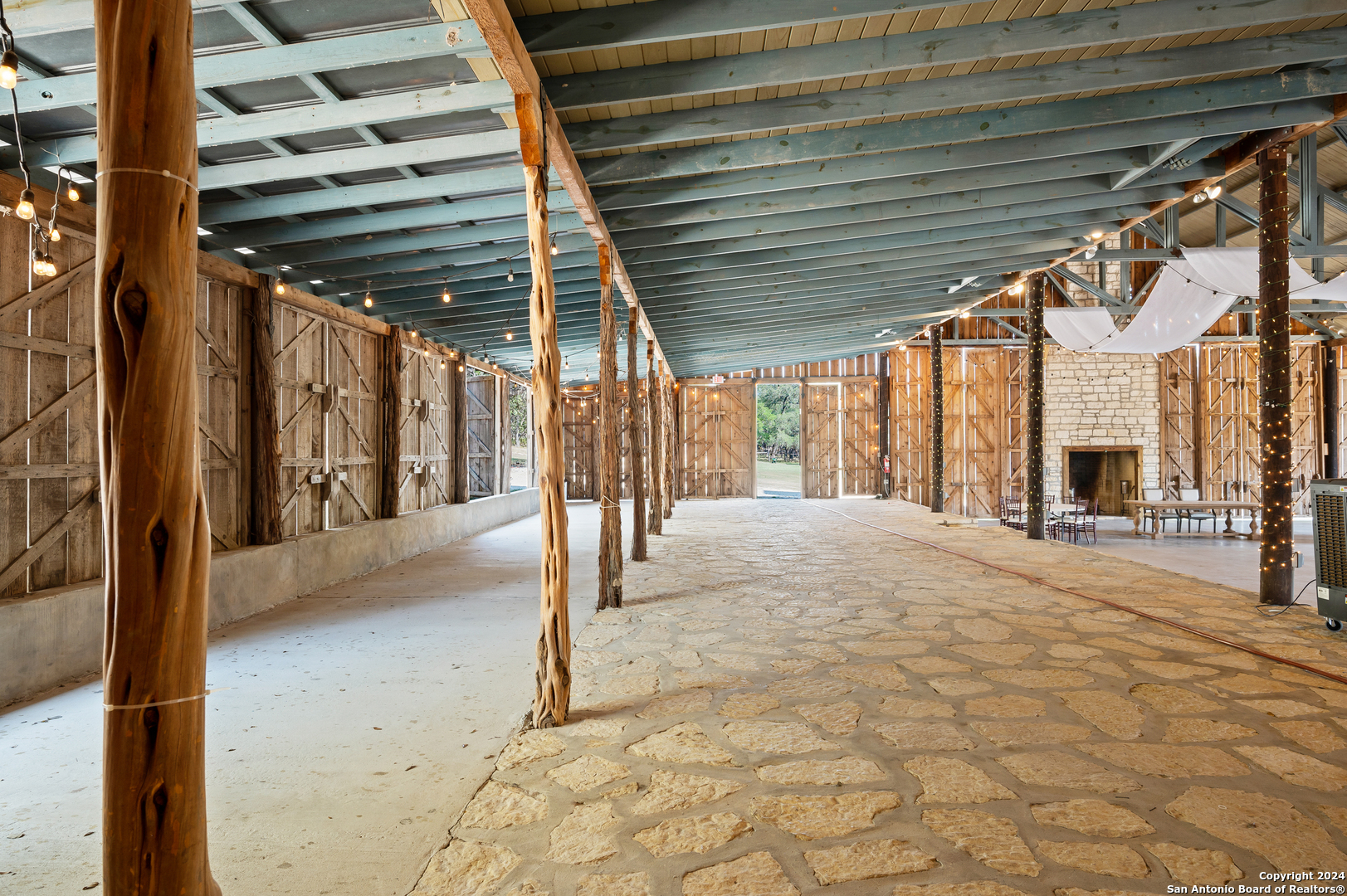 103 Waring Welfare Boerne TX 78006