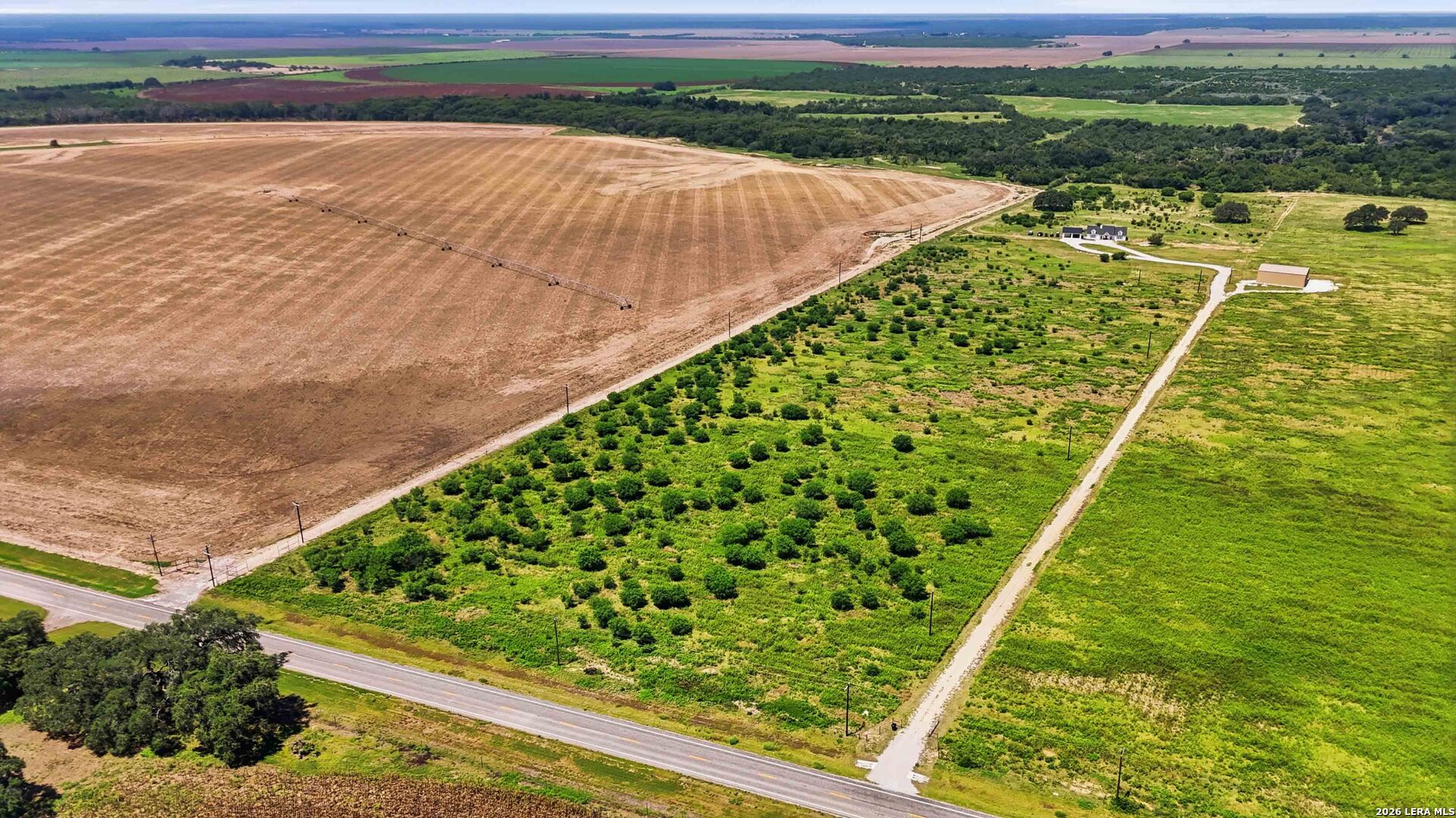 2194 S Ranch Road 187 Sabinal TX 78881