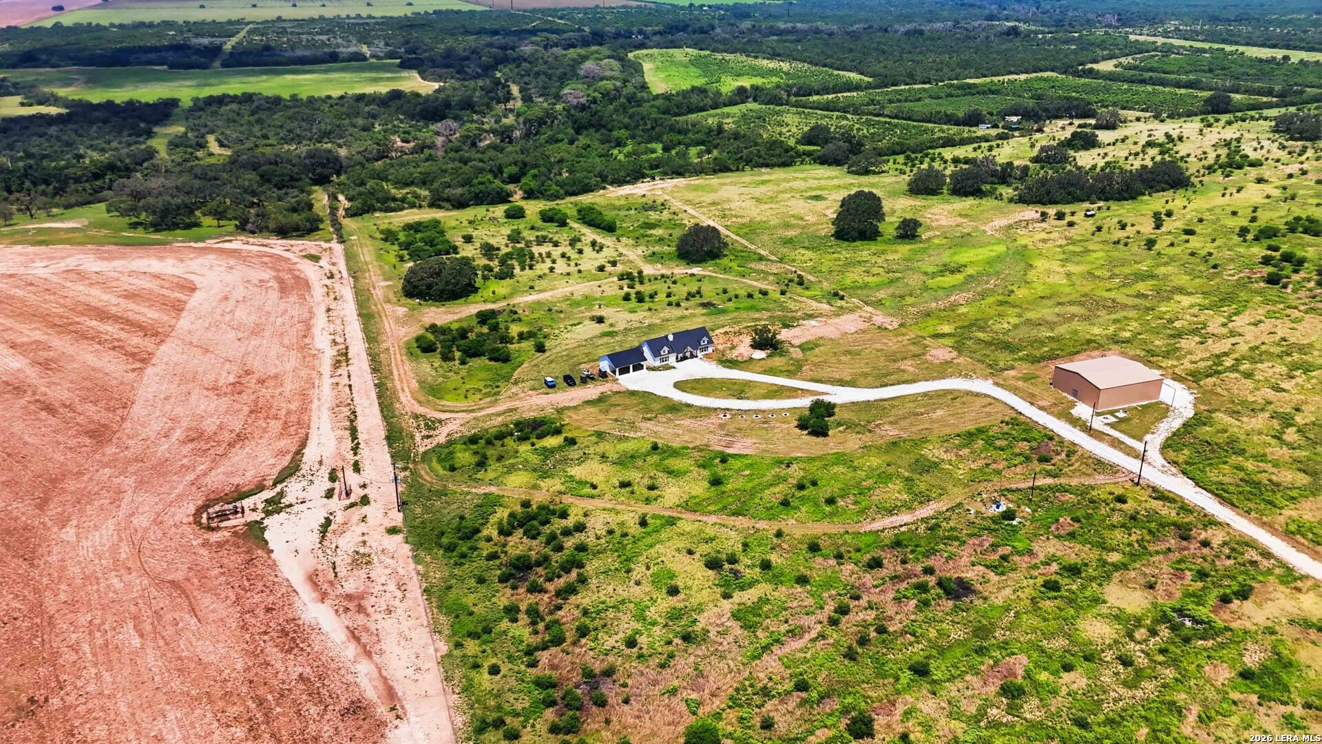 2194 S Ranch Road 187 Sabinal TX 78881