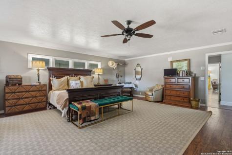 8646 Fm 155 Lagrange TX 78945
