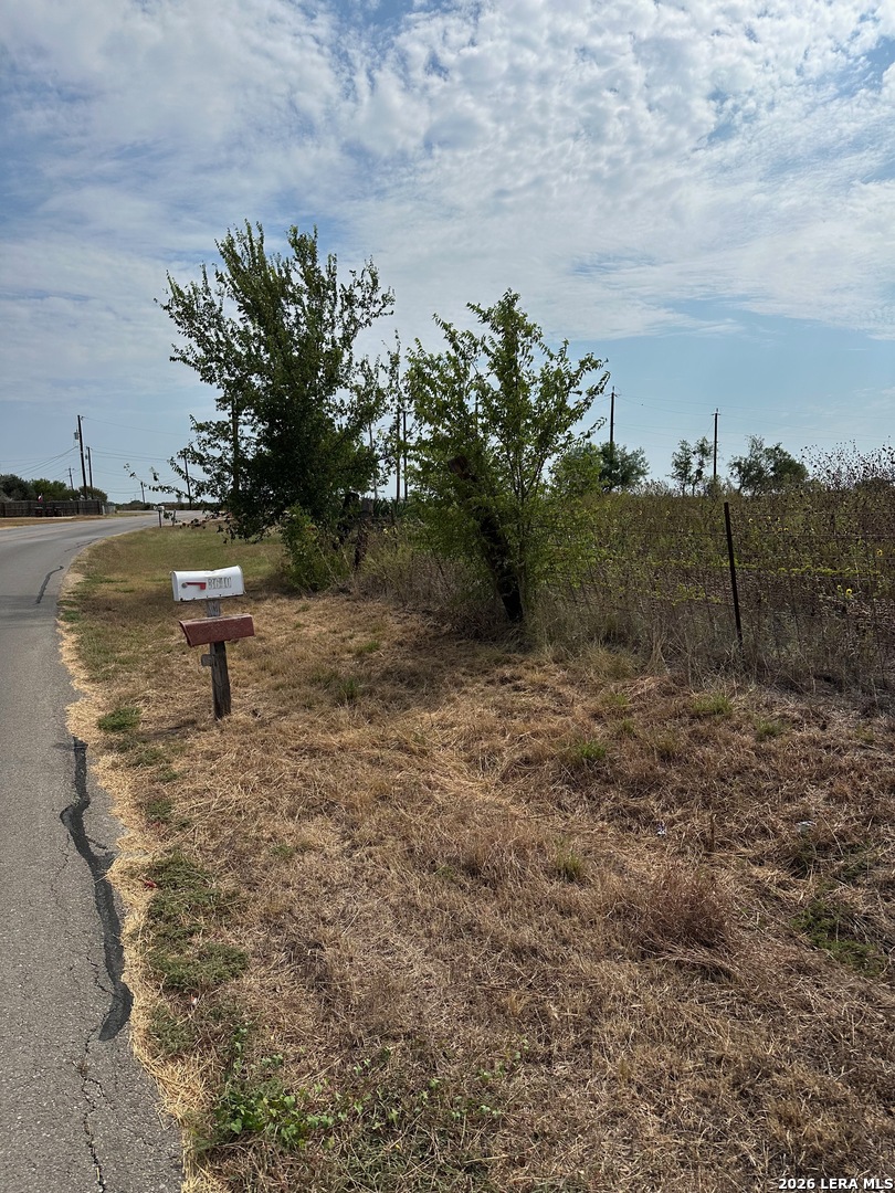 3640 Freudenburg Road Converse TX 78109