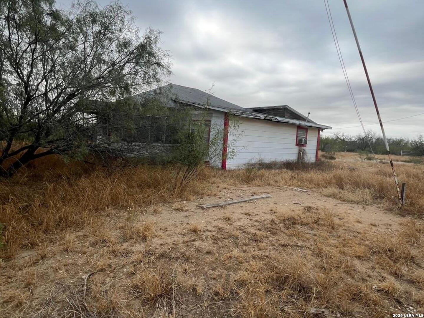 87 Quinney Carrizo Springs TX 78834