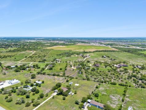 6580 Pfeil Road Schertz TX 78154