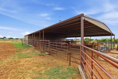 10085 Fm 775 La Vernia TX 78121