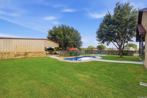 10085 Fm 775 La Vernia TX 78121