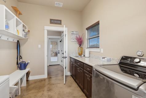 10085 Fm 775 La Vernia TX 78121