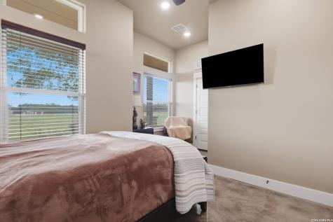 10085 Fm 775 La Vernia TX 78121