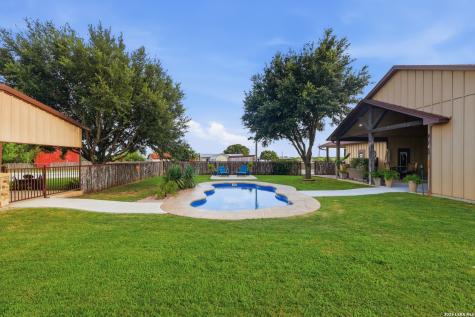 10085 Fm 775 La Vernia TX 78121