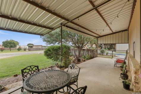 10085 Fm 775 La Vernia TX 78121