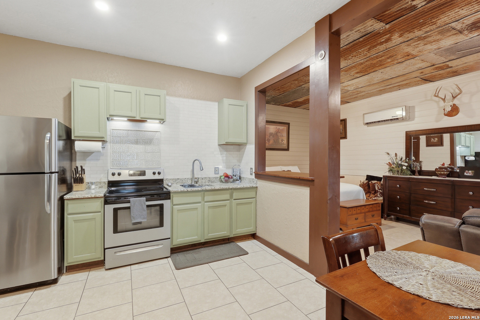10085 Fm 775 La Vernia TX 78121