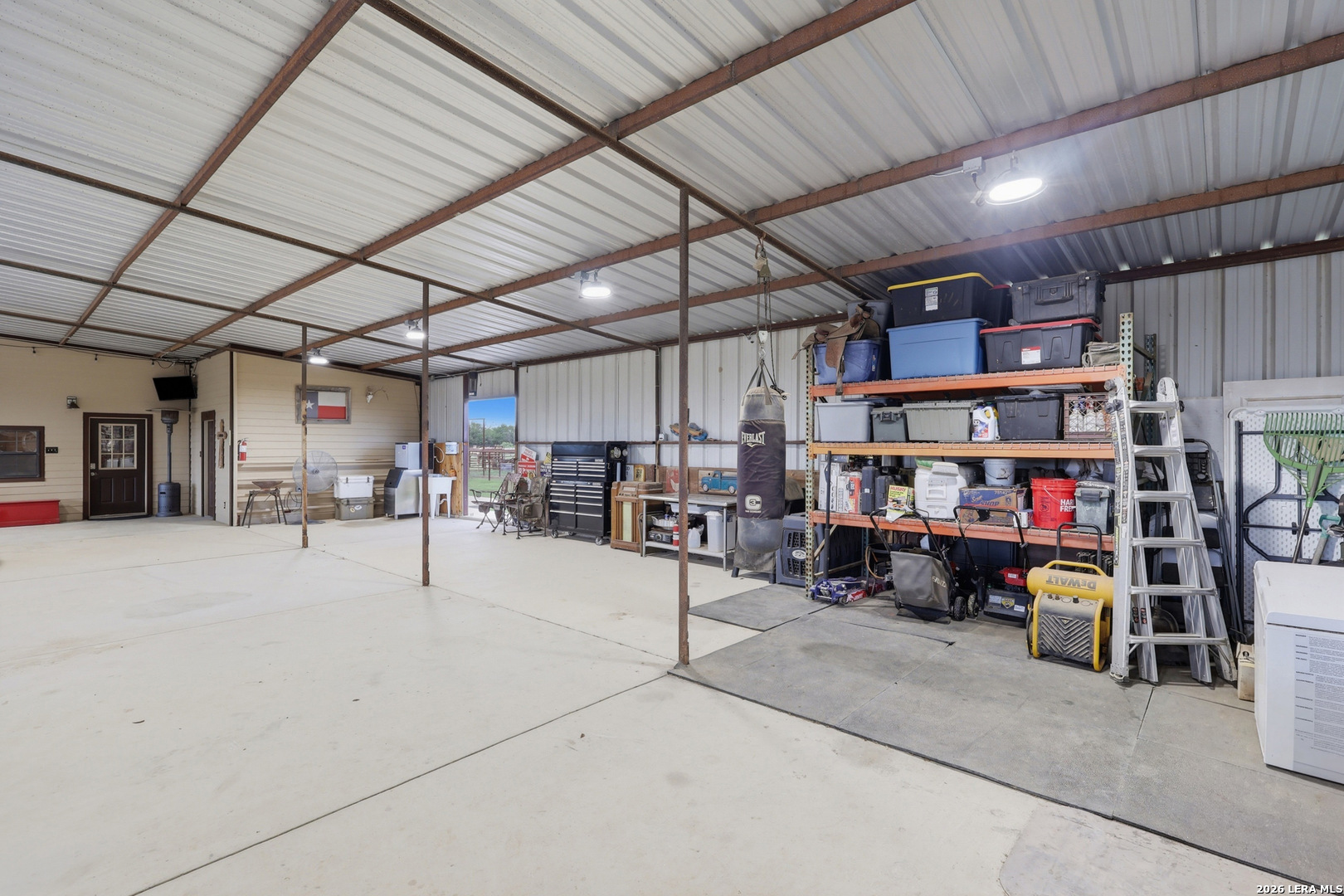 10085 Fm 775 La Vernia TX 78121