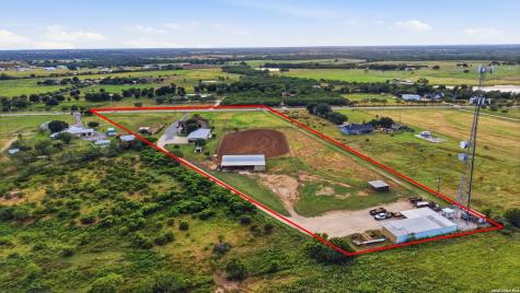 10085 Fm 775 La Vernia TX 78121