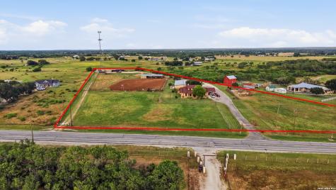 10085 Fm 775 La Vernia TX 78121