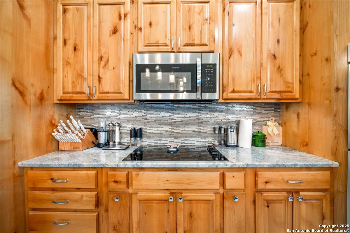 6653 Fm 539 Floresville TX 78114