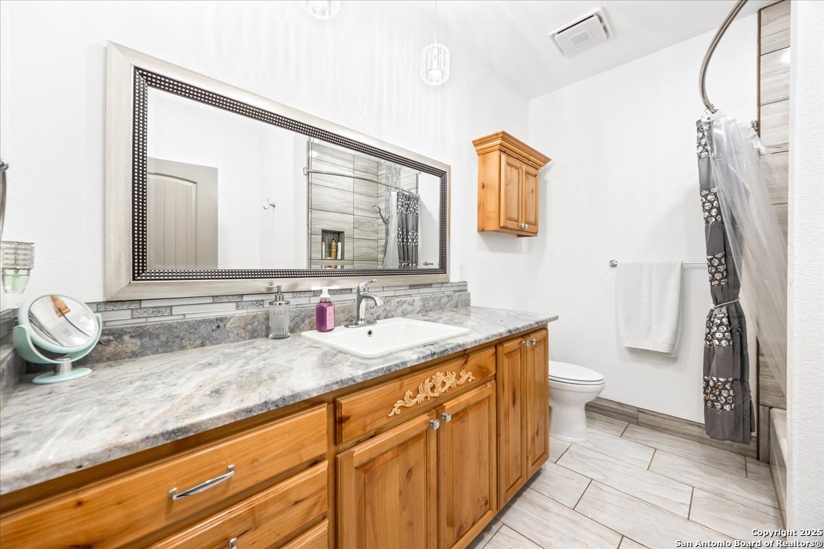 6653 Fm 539 Floresville TX 78114